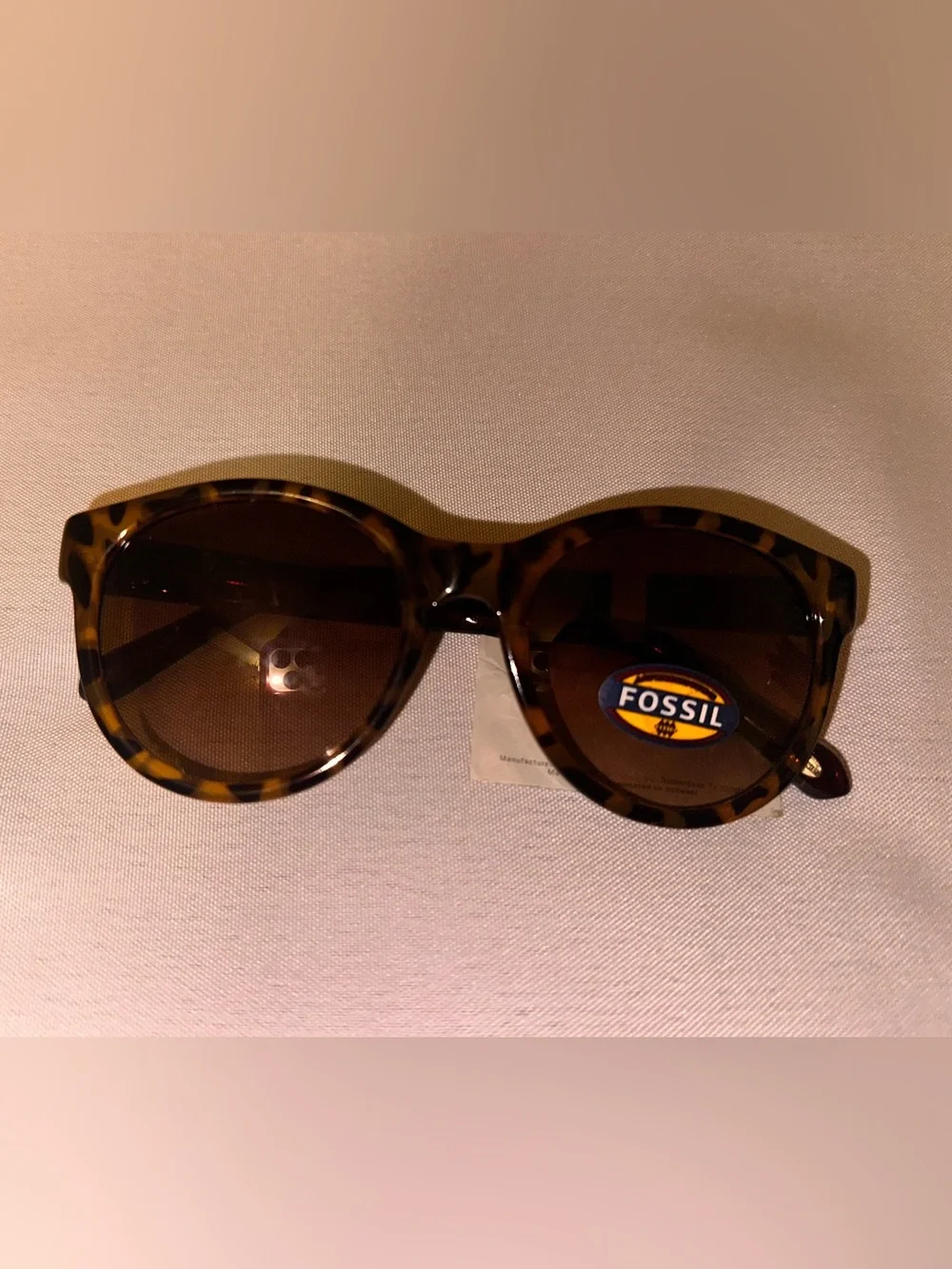Fossil Women's Tortoiseshell Sunglasses with Brown Lenses